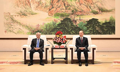 黄坤明王伟中会见澳门特别行政区行政长官岑浩辉