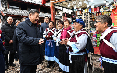 习近平在云南丽江市考察调研