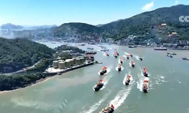 千舟竞发争 “鲜”！东海全面开渔 壮观场面喜迎丰收季