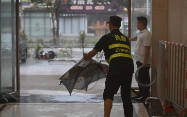 台风“桦加沙”在广东阳江登陆