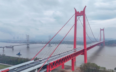 铜陵长江三桥正式通车