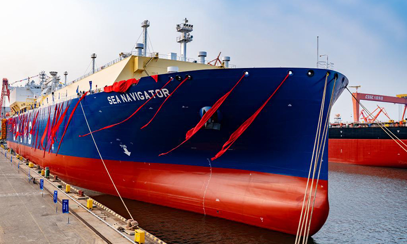 我国造大型LNG船&ldquo;海瀚&rdquo;轮在大连交付