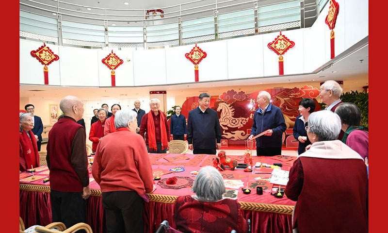 习近平总书记走进百姓家